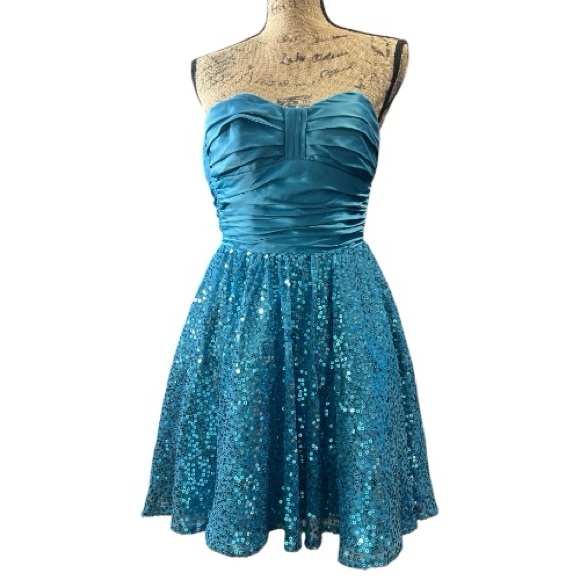 Betsy Johnson EC Glamorous Teal Strapless Party Dress. Size 2 - Picture 1 of 8
